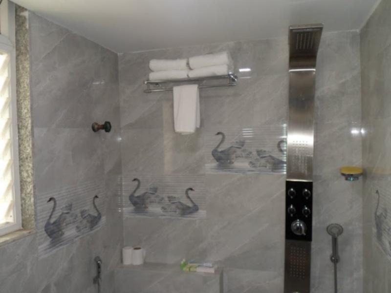 Fabhotel Kohinoor Plaza Ахмедабад Екстериор снимка
